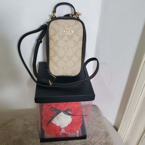 Coach Leather Crossbody - Picture 5 of 14